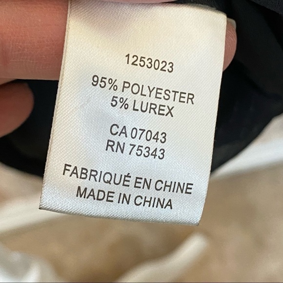 House of Harlow 1960 Long Sleeve Ruched Skirt Button Front Metallic Lurex Dress - Picture 12 of 13